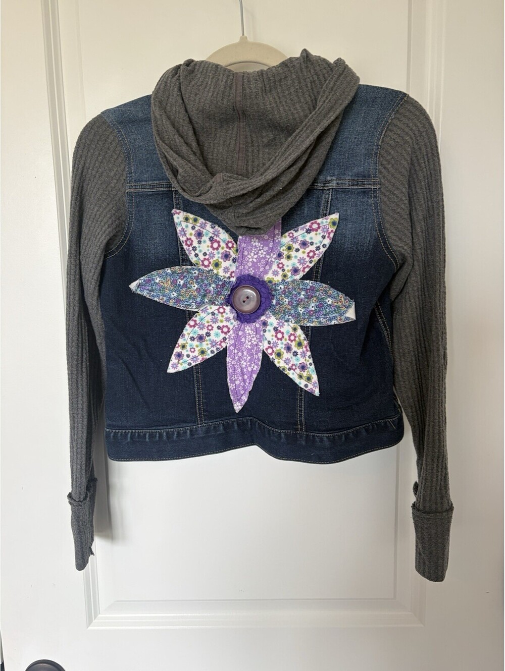 mudd girls size 16 denim jacket With Thermal Sleeves Appliquéd Flower